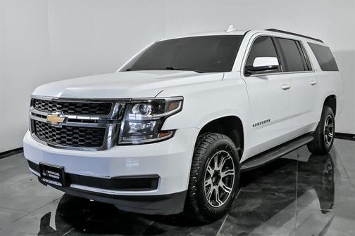 Summit White 2018 Chevrolet Suburban LT