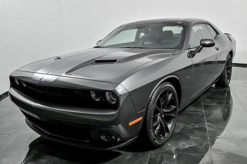 2016 Dodge Challenger R/T