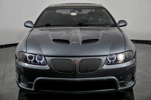 2005 Pontiac GTO 