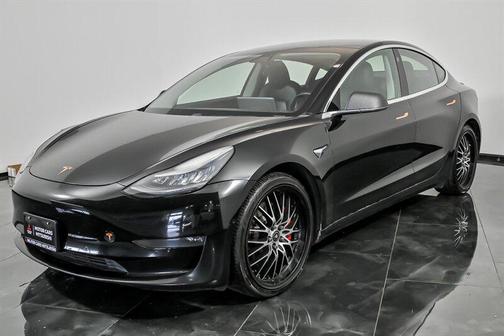 Obsidian Black Metallic 2018 Tesla Model 3 Performance