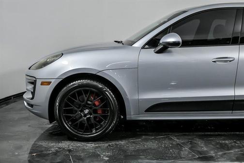 2017 Porsche Macan GTS