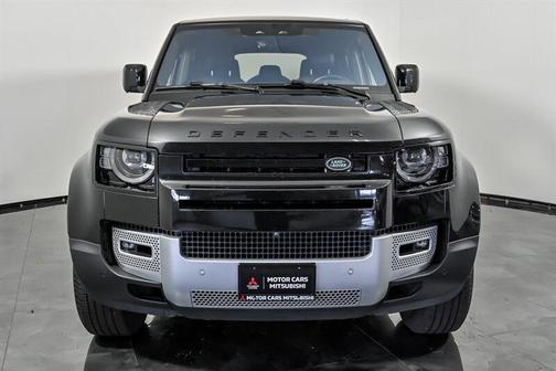 Santorini Black Metallic 2022 Land Rover Defender 110 SE