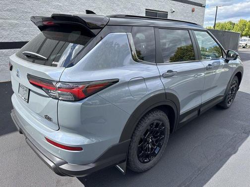 2025 Mitsubishi Outlander Trail Edition S-AWC