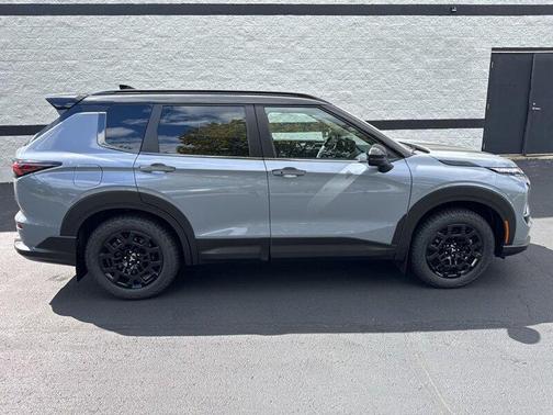 2025 Mitsubishi Outlander Trail Edition S-AWC