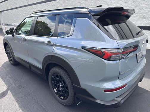 2025 Mitsubishi Outlander Trail Edition S-AWC