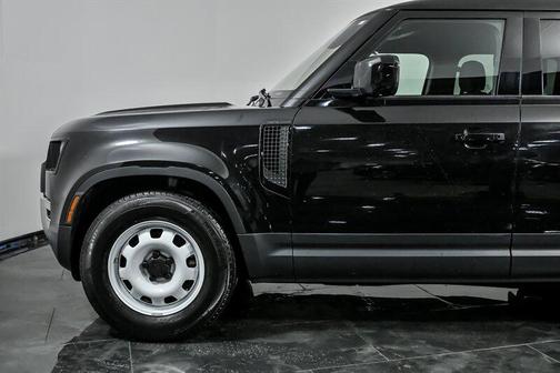 2021 Land Rover Defender 110 Standard