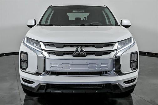 Pearl White 2020 Mitsubishi Outlander Sport 2.0 ES