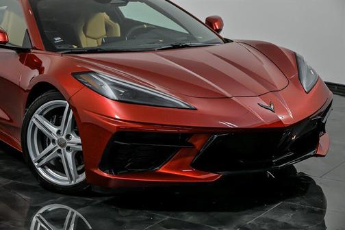 2025 Chevrolet Corvette Stingray w/2LT