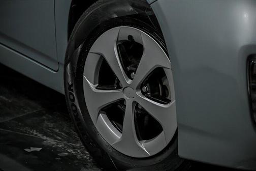 2013 Toyota Prius Three