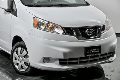 2020 Nissan NV200 SV