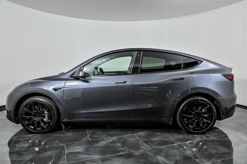 Midnight Silver Metallic 2023 Tesla Model Y Long Range Dual Motor All-Wheel Drive
