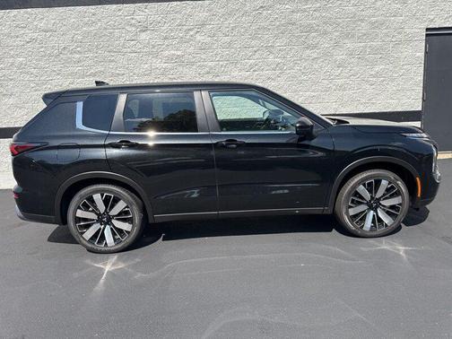 2025 Mitsubishi Outlander SE 2.5 S-AWC