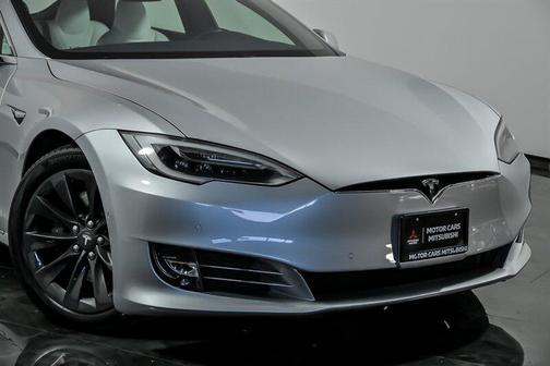 Midnight Silver Metallic 2017 Tesla Model S 100D
