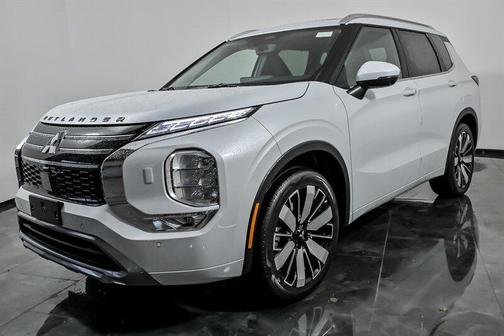 White Diamond 2026 Mitsubishi Outlander SEL 1.5T S-AWC