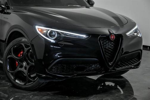 Vulcano Black Metallic 2023 Alfa Romeo Stelvio Veloce AWD