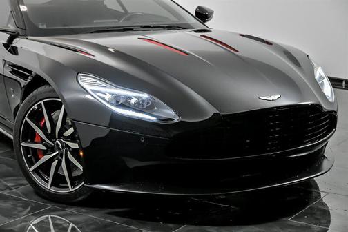 2017 Aston Martin DB11 Launch Edition