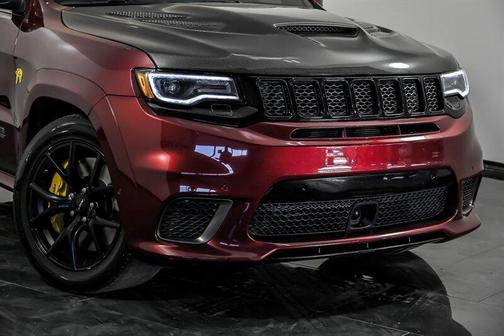 Velvet Red Pearlcoat 2018 Jeep Grand Cherokee Trackhawk