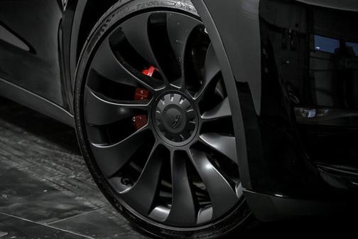 2023 Tesla Model Y Performance Dual Motor All-Wheel Drive