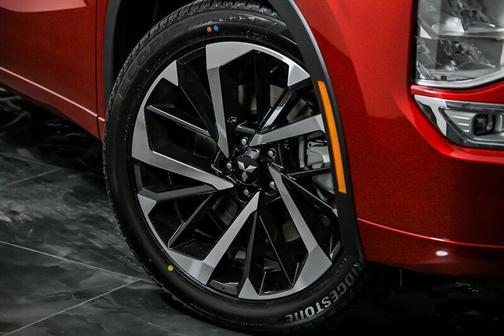 2025 Mitsubishi Outlander PHEV SEL