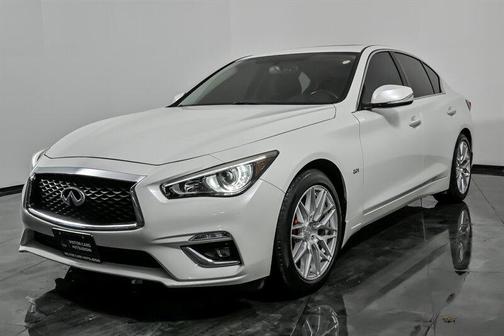 2018 INFINITI Q50 2.0t LUXE