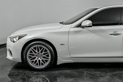 2018 INFINITI Q50 2.0t LUXE