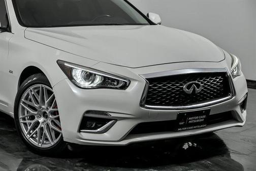2018 INFINITI Q50 2.0t LUXE