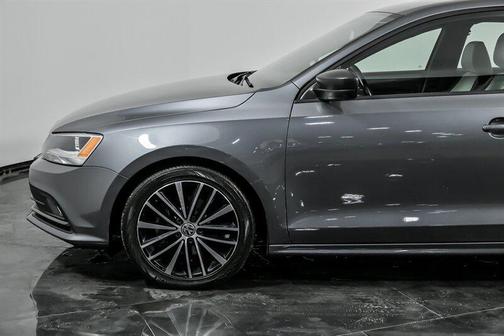2016 Volkswagen Jetta 1.8T Sport