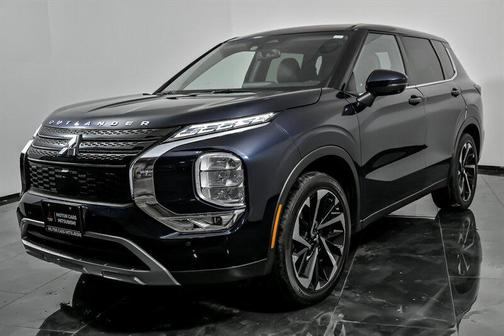 2022 Mitsubishi Outlander SE Launch Edition 2WD