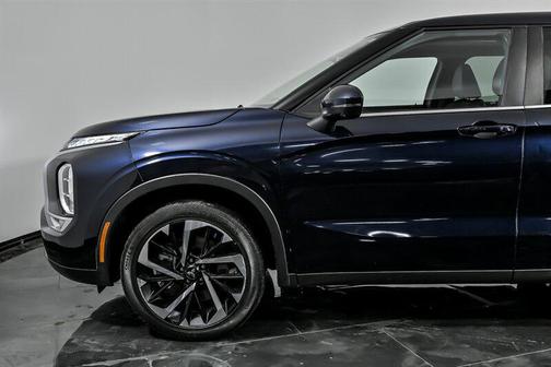 2022 Mitsubishi Outlander SE Launch Edition 2WD