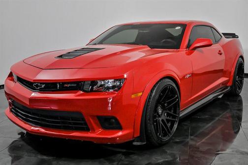 Red Hot 2015 Chevrolet Camaro Z/28