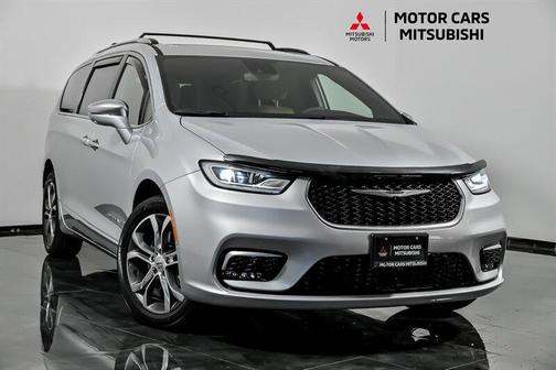 2022 Chrysler Pacifica L