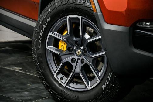 2023 Rivian R1T Adventure Quad Motor Large Pack