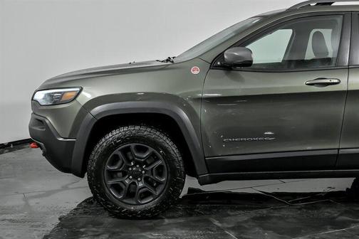 2020 Jeep Cherokee Trailhawk