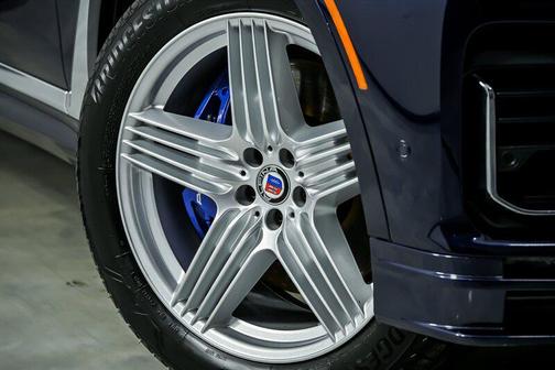 Tanzanite Blue II Metallic 2021 BMW ALPINA XB7 ALPINA XB7