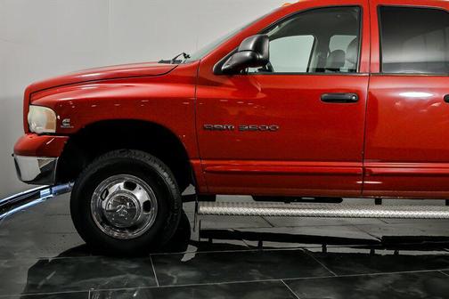 2003 Dodge Ram 3500 ST 4dr Quad Cab ST
