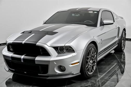 2013 Ford Shelby GT500 Base