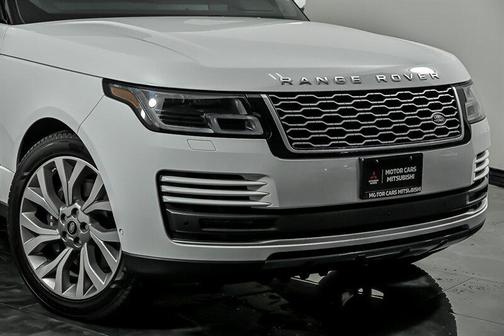Fuji White 2021 Land Rover Range Rover 3.0L V6 Supercharged HSE