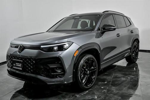 2025 Volkswagen Tiguan 2.0T SE R-Line Black 4MOTION