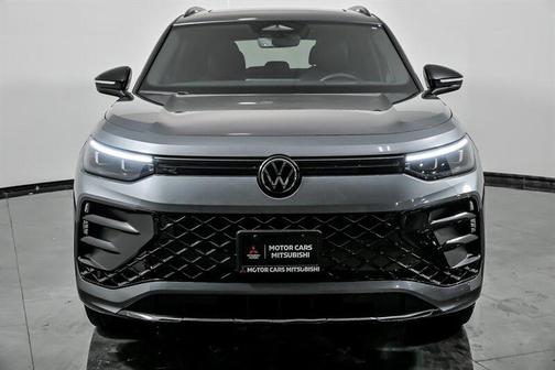 2025 Volkswagen Tiguan 2.0T SE R-Line Black 4MOTION