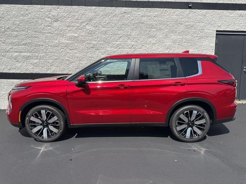 2025 Mitsubishi Outlander SE 2.5 S-AWC