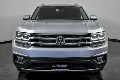 Reflex Silver Metallic 2019 Volkswagen Atlas 3.6L SE