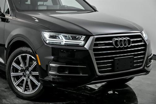 2018 Audi Q7 2.0T Premium Plus