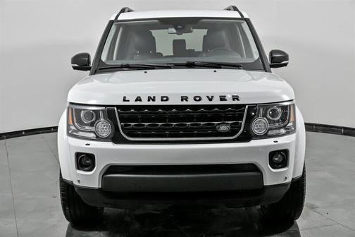 2016 Land Rover LR4 Base