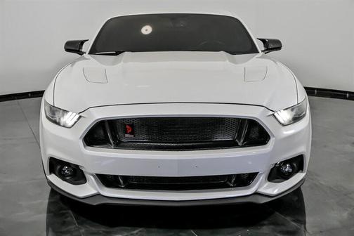 White Platinum Metallic Tri-Coat 2017 Ford Mustang GT