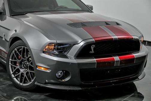 2011 Ford Shelby GT500 Base