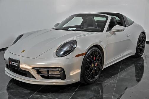 2022 Porsche 911 Targa 4 GTS