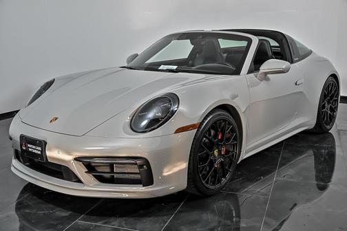 2022 Porsche 911 Targa 4 GTS