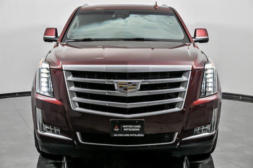 2017 Cadillac Escalade Luxury