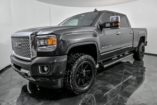 2016 GMC Sierra 3500 Denali