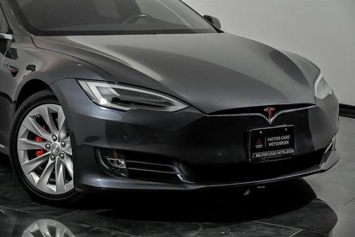 GRAY 2017 Tesla Model S P100D
